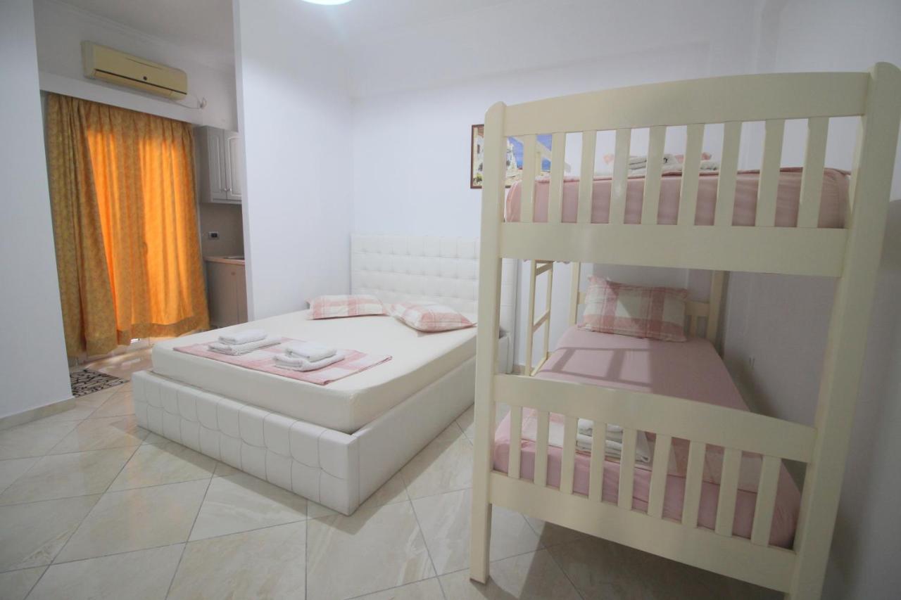 Andy Apartments Sarandë Eksteriør billede