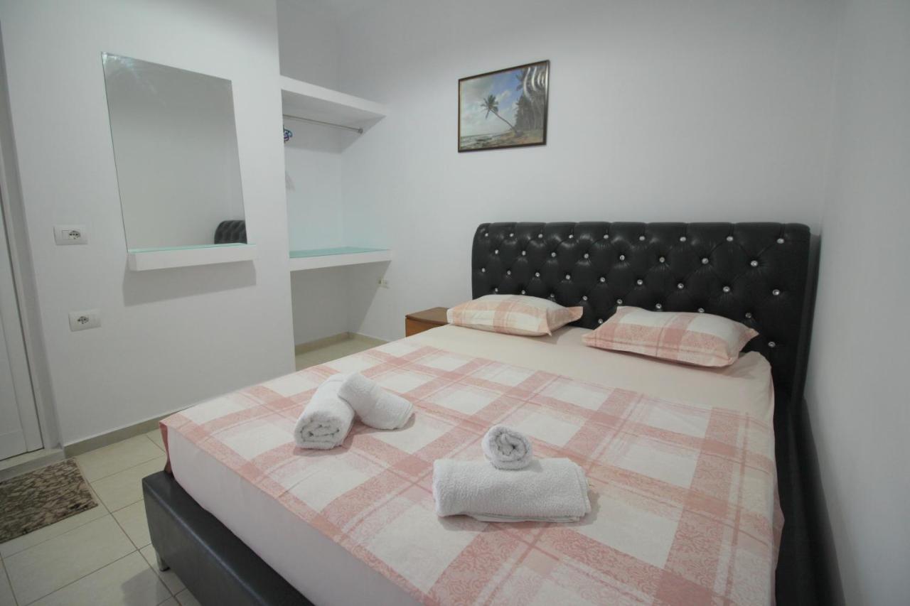 Andy Apartments Sarandë Eksteriør billede