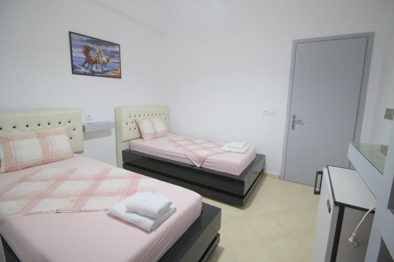 Andy Apartments Sarandë Eksteriør billede